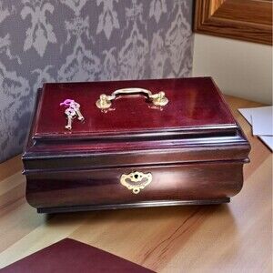Vintage Bombay Company Mahogany Jewelry Box Red Velvet Lined w/ 2 Keys Large